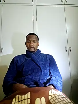 Snapshot of sgid8192 chatting on 11.17.25 sgid8192 online show from 11.17.25