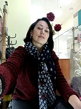 Luna 7777 online show from 11.18.25