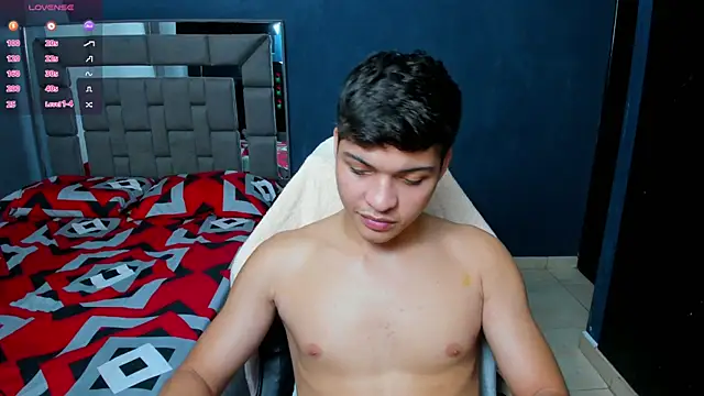 Snapshot of baby_david_03 chatting on 02.06.26 baby david 03 online show from 02.06.26