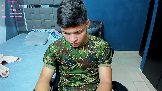 Snapshot of baby_david_03 chatting on 02.10.26 baby david 03 online show from 02.10.26