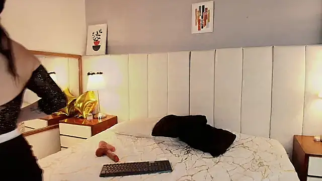 Alanawestt online show from 11.19.25