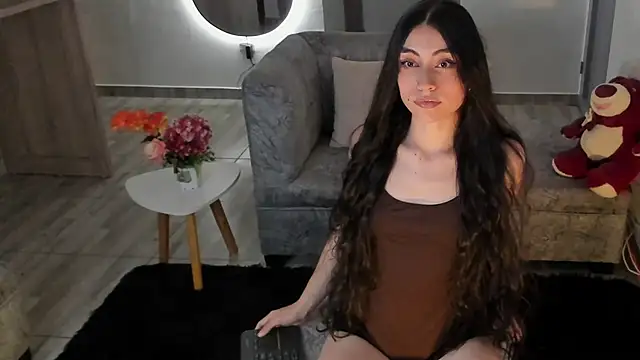 BritanyLnx online show from 04.13.26