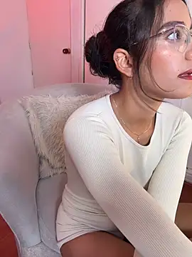 Snapshot of elegant__rouse chatting on 07.12.26 elegant rouse online show from 07.12.26