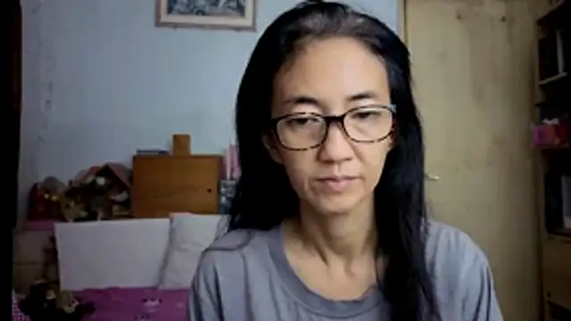 Snapshot of princessD077 chatting on 02.18.26 princessD077 online show from 02.18.26