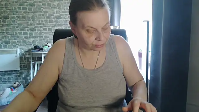 Diamond Bite online show from 10.25.25