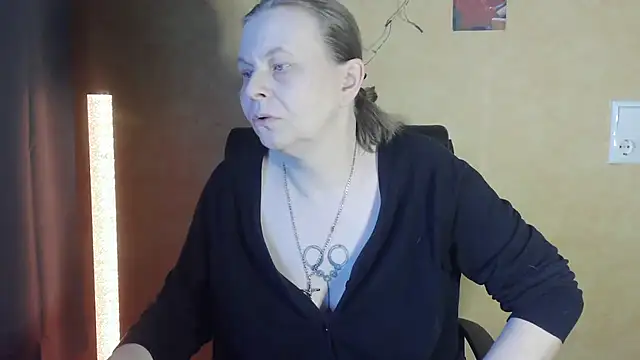 Diamond Bite online show from 11.09.25