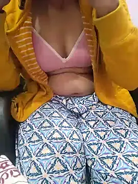 Mango Fruty online show from 12.14.25