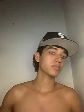 Alex king17 online show from 04.21.26