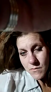 Snapshot of faithfulchic chatting on 10.23.25 faithfulchic online show from 10.23.25