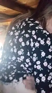 Snapshot of faithfulchic chatting on 11.09.25 faithfulchic online show from 11.09.25