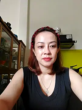 Snapshot of Baby-bigboobs20 chatting on 10.27.25 Baby-bigboobs20 online show from 10.27.25