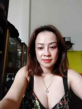 Snapshot of Baby-bigboobs20 chatting on 11.11.25 Baby-bigboobs20 online show from 11.11.25