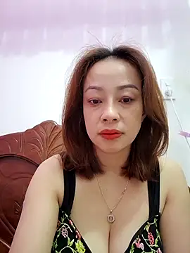 Snapshot of Baby-bigboobs20 chatting on 11.26.25 Baby-bigboobs20 online show from 11.26.25