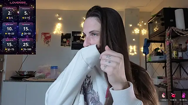 mistressaurora online show from 10.27.25