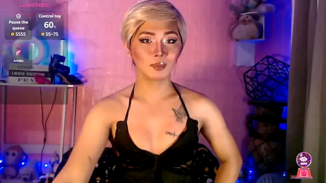 Snapshot of Katesy12 chatting on 06.16.26 Katesy12 online show from 06.16.26