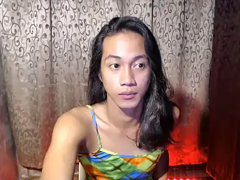 taylaxuxu online show from 11.13.25