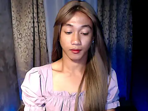 taylaxuxu online show from 02.24.26