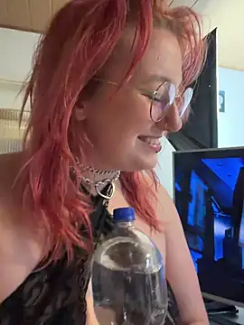 Snapshot of Onlymiasophie chatting on 11.23.25 Onlymiasophie online show from 11.23.25