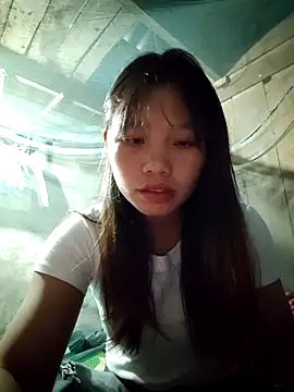 Snapshot of linh-miu99 chatting on 11.05.25 linh-miu99 online show from 11.05.25