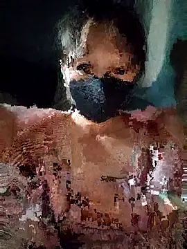 Snapshot of linh-miu99 chatting on 11.19.25 linh-miu99 online show from 11.19.25