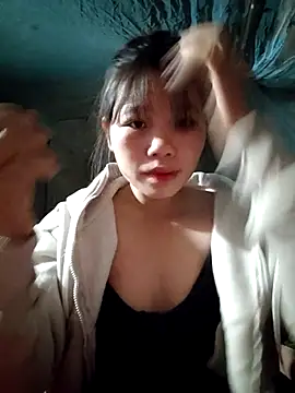 Snapshot of linh-miu99 chatting on 11.30.25 linh-miu99 online show from 11.30.25