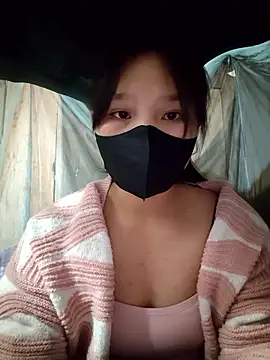 Snapshot of linh-miu99 chatting on 01.17.26 linh-miu99 online show from 01.17.26