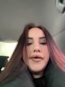 KiraSunshine online show from 01.08.26