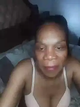 Snapshot of Hotcougar chatting on 10.26.25 Hotcougar online show from 10.26.25