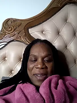 Snapshot of Hotcougar chatting on 10.29.25 Hotcougar online show from 10.29.25