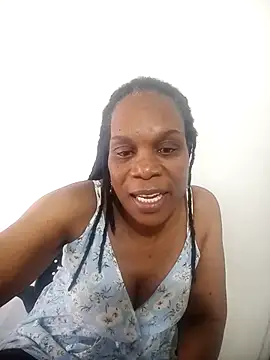 Snapshot of Hotcougar chatting on 11.02.25 Hotcougar online show from 11.02.25