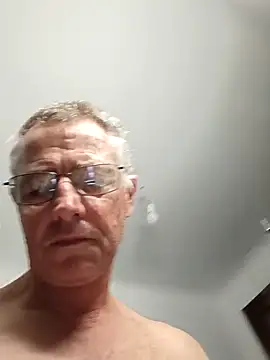 Snapshot of Sexyfab65 chatting on 11.15.25 Sexyfab65 online show from 11.15.25