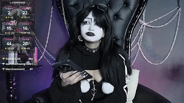 Navier   online show from 04.17.26