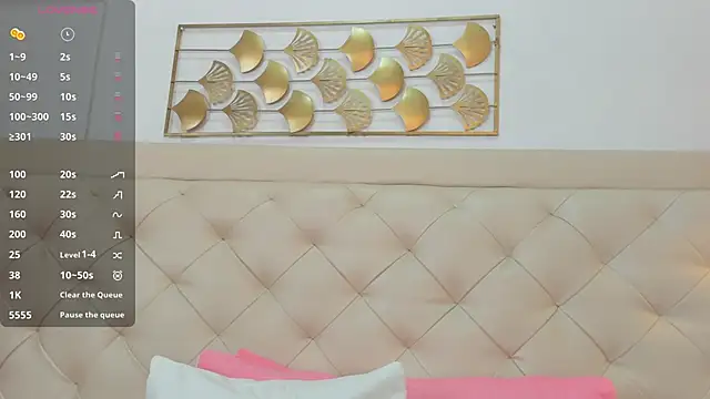 lucia lorenz online show from 02.09.26