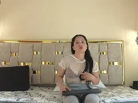 mara wesley online show from 10.27.25