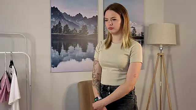 GillianSewer online show from 10.19.25