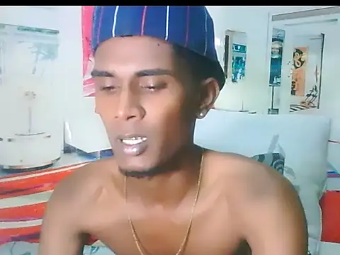 IndianThuggin online show from 10.22.25