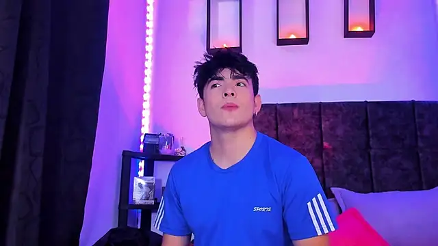 Theo Noxxx online show from 10.30.25