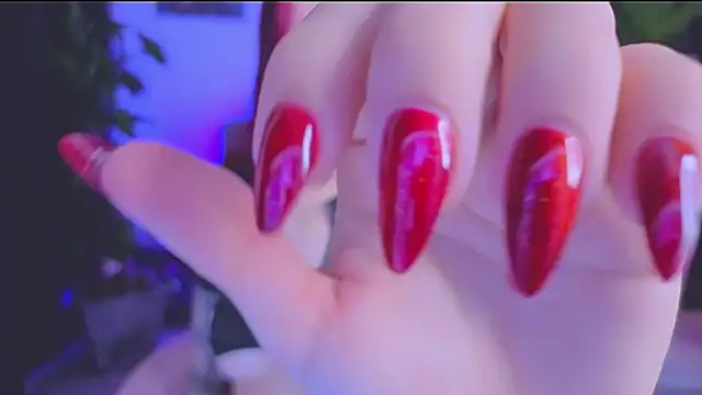 SophiaBerryy online show from 04.04.26