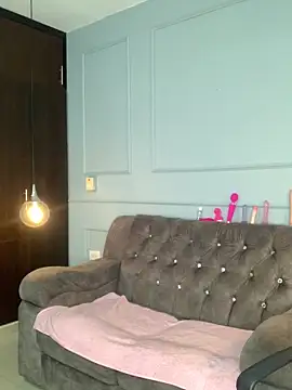 Snapshot of Orianabluee_ chatting on 11.13.25 Orianabluee online show from 11.13.25