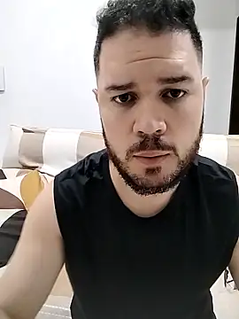 Branquinhowm online show from 10.18.25