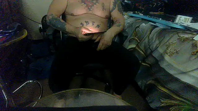 Snapshot of bigdaddyrooster chatting on 01.10.26 bigdaddyrooster online show from 01.10.26