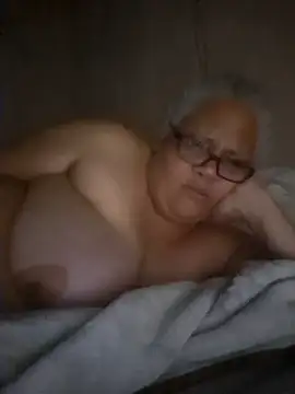 juicyboode online show from 10.22.25