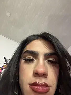 Snapshot of Agattha22 chatting on 11.09.25 Agattha22 online show from 11.09.25