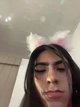 Snapshot of Agattha22 chatting on 11.29.25 Agattha22 online show from 11.29.25