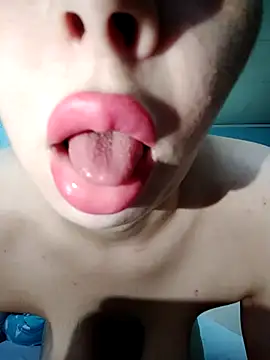 Loveyoudearxq online show from 11.12.25