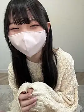 Snapshot of Reina_cute_00_ chatting on 11.20.25 Reina cute 00 online show from 11.20.25