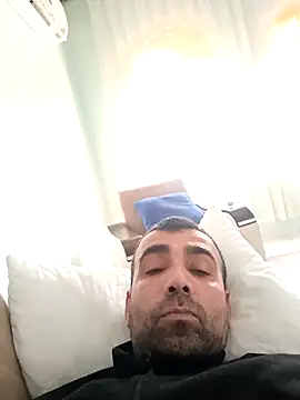 Bugattiveyron1 online show from 11.29.25