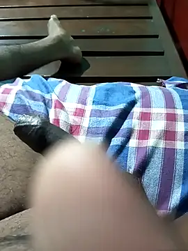 Snapshot of rakesh-priyaa chatting on 10.31.25 rakesh-priyaa online show from 10.31.25