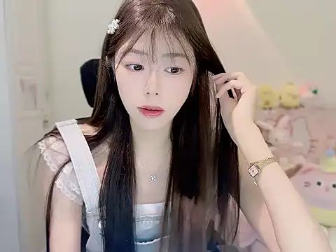 Onecutelittle online show from 10.28.25