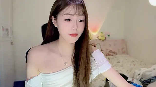 Onecutelittle online show from 11.25.25